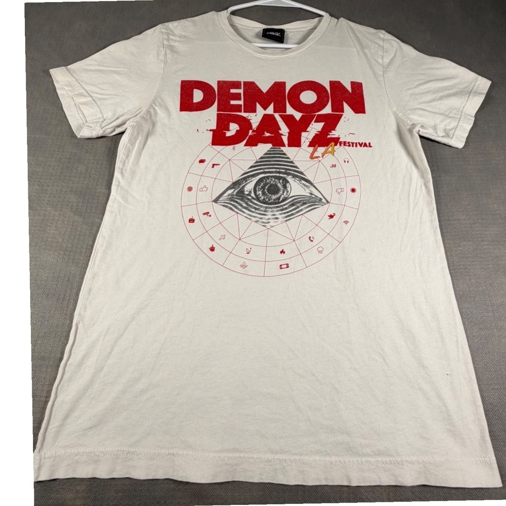 Gorillaz Demon Dayz LA Festival Tour T-Shirt Mens Medium Red Eye
